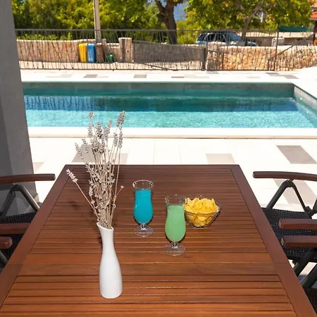 펜션 Venus Linardići